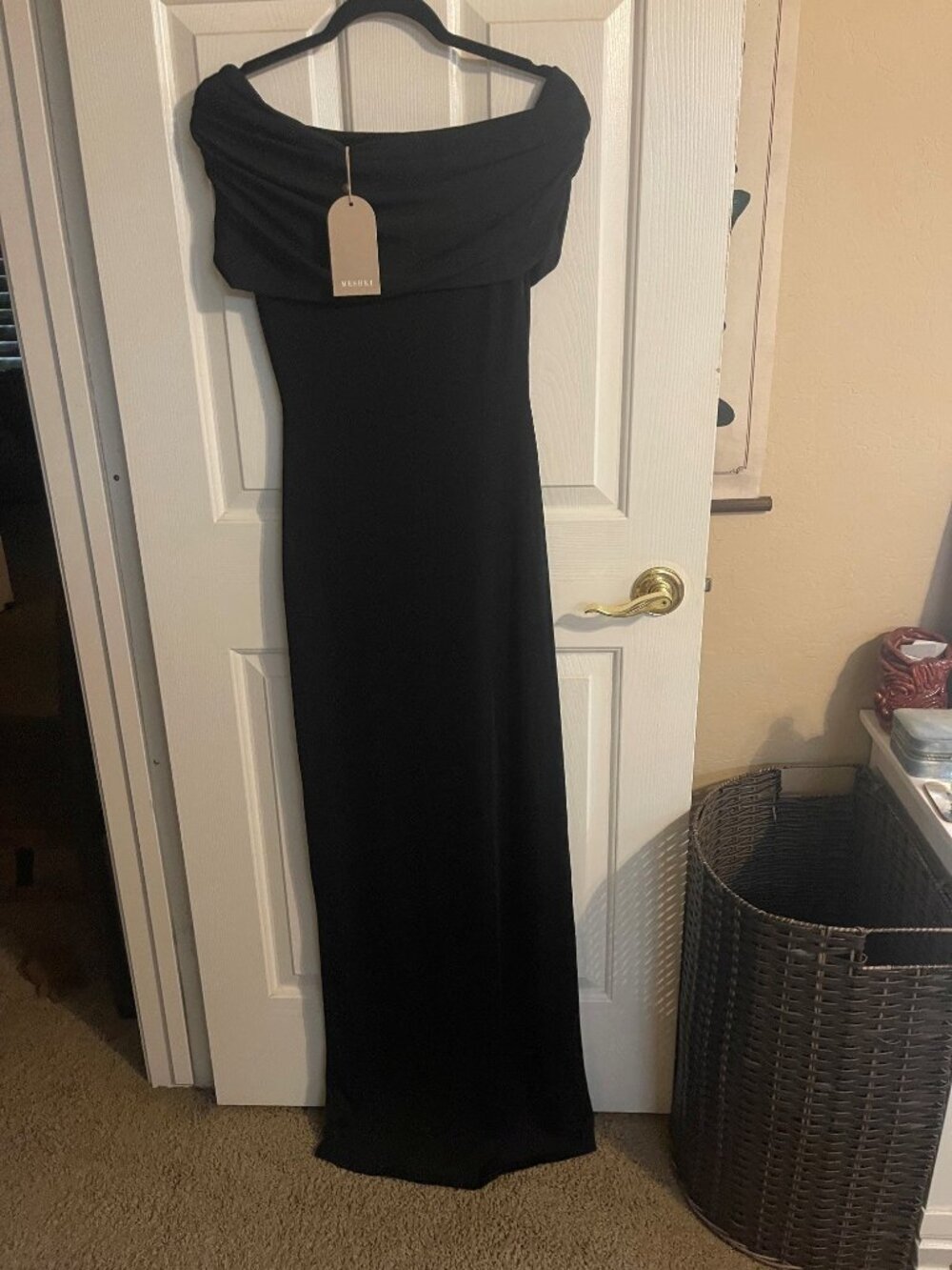 NWT MESHKI | Cassandra Off Shoulder Slinky Maxi Dress - Black Medium - Picture 3 of 4